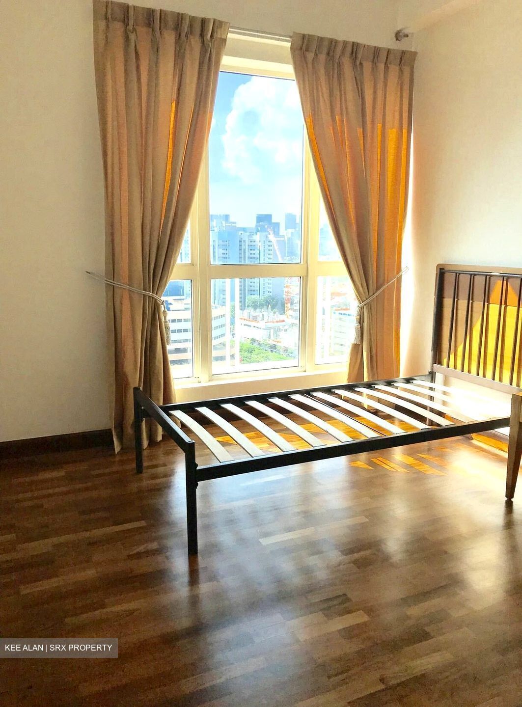Burlington Square (D7), Apartment #384744861